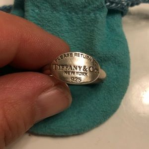 Tiffany & Co oval stamp ring